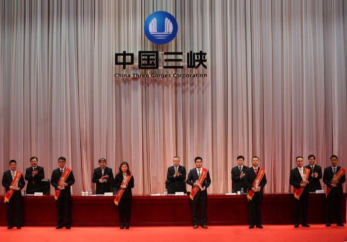 图片12 图片12
